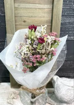 Item thumbnail for item 4fd8bafc-857d-43b7-a410-b68ef4e8d8e8