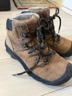 KEEN ピレニーズ　24.5cm キーン　 トレッキングシューズ