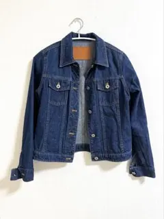 Item thumbnail for item 81afd046-cf86-4bd8-8b72-9ccdd65bd770