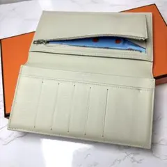 HERMES エルメス シチズンツイル ロング コンビネ 長財布 レザー 男女のサムネイル