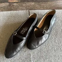 フェラガモ ブラック フラットシューズ　黒