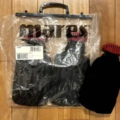 Item thumbnail for item 79ac703c-7bce-4096-a6d9-87d65cd8a23d