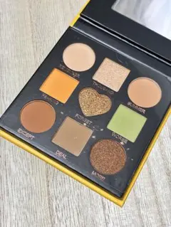 新品 novo SOFT EYE SHADOW アイシャドウパレット ブラウンのサムネイル