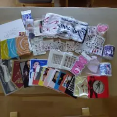 【激レア】90年代安室奈美恵グッズまとめ 激レア】90年代安室奈美恵グッズまとめ メルカリ - ミュージシャン