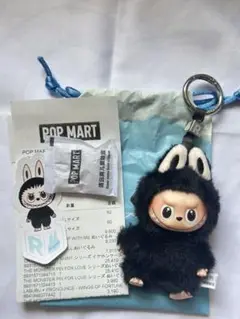 POPMART THE MONSTERS PIN FOR LOVE【R】　ラブブ