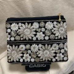 インド刺繍リボン　ポーチ　ハンドメイド