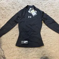 UNDER ARMOUR アンダーシャツ ブラック