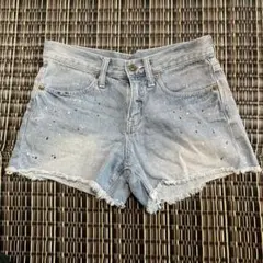 処分価格　GU デニムショートパンツ　Sサイズ