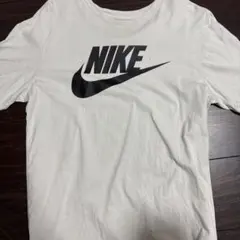 Nike ロゴ Tシャツ ホワイト