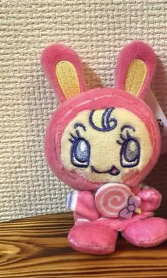 ナルミヤキャラクターズ　ぶるぶるマスコットストラップ　メゾピアノ　ベリエちゃん