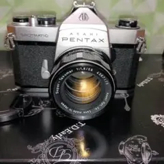 PENTAX-SPOTMATIC-SP。フラッシュもお付けします。値下げしました