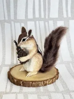 ほっぺぷっくりシマリス　羊毛フェルト