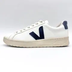 【美品】VEJA ヴェジャ URCA ホワイト ネイビー 24cmのサムネイル