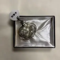d471 パール花モチーフブローチ　本真珠