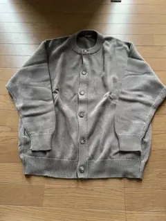 GU グレー ボタン付きニットカーディガン　Lサイズ
