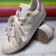 アディダス★adidas スタンスミス 23cm ホワイト/パープルのサムネイル