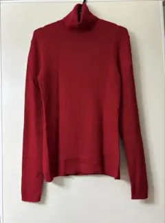 ユニクロ　エクストラファインメリノ　タートルネック　ニット