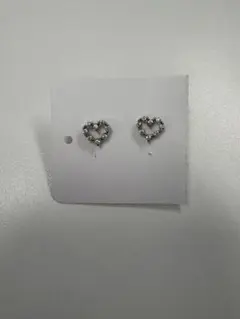 スリーコインズ ハート型シルバーピアス