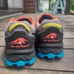 GEL-FujiTrabuco 7 トレイルランニングシューズ　アシックス