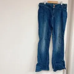 Item thumbnail for item c5edadeb-d7aa-4b0e-a301-baca945b4e6f