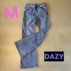 【DAZY】デニム　ブーツカット　M ブルー　リボン刺繍付き
