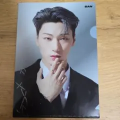 2026年最新】ファミマ クリアファイル ateezの人気アイテム - メルカリ