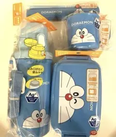 新品　日本製 抗菌　ドラえもん　水筒　ランチボックス　　引きフタ箸箱　プラカップ