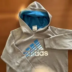 adidas フード付きパーカー 150サイズ グレー