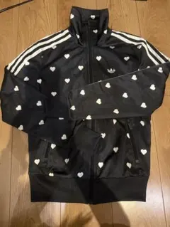 (最終値下げ)adidas Originals ハート柄 トラックジャケット Mのサムネイル