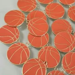 Item thumbnail for item c0061b81-df9c-4e05-a2f1-f0cfc8368af9