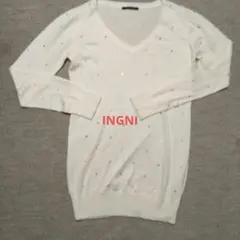 INGNI オフホワイト ロング丈ニットM シルバーストーン付 Vネック