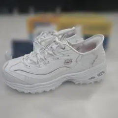 Skechers D'Lites スリップインズ ホワイト スニーカー