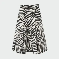 【PLST】プラステ　ゼブラ柄 フレアスカート