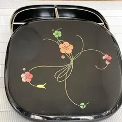 黒い花柄の2段重箱　仕切り4つ付き　 おせち　お花見弁当　昭和レトロ