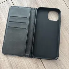 iPhone15手帳型スマートフォンケース　美品