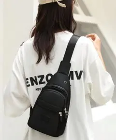 ブラック スリングバッグ 3ポケット