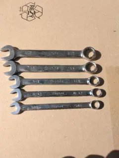 Item thumbnail for item 42162051-8b6f-4247-bc1c-7fda51749cbd