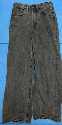 GU　デニムパンツ　グレー　サイズ28