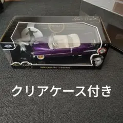 1/18 ピンクキャデラック シリーズ62 クーペオープンカー1949 ミニカー