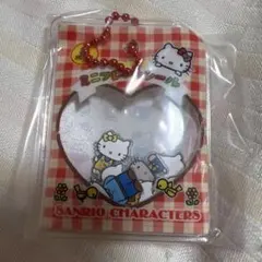 サンリオ シャカシャカフレークシール風チャーム ハローキティ　ガチャ