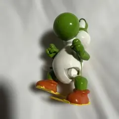 大バーゲン1000円スーパーマリオヨッシー フィギュア緑色ねじまきで歩きます