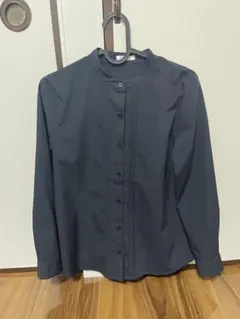 らくらくピンタックシャツ　ネイビー　Sサイズ　　数回着用　美品　1枚の価格　①