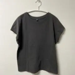 ユニクロ　ノースリーブシャツ　レディース
