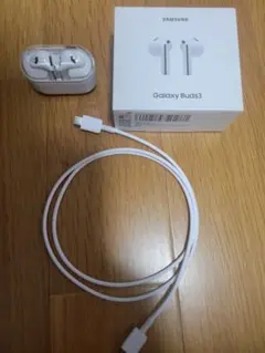 ジャンク】Galaxy Buds3（右耳バッテリー持ち不良） - メルカリ