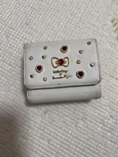 サマンサ ハローキティ 3つ折り財布