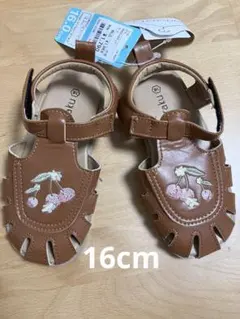新品未使用　mamarakuサンダル 16cm さくらんぼ刺繍