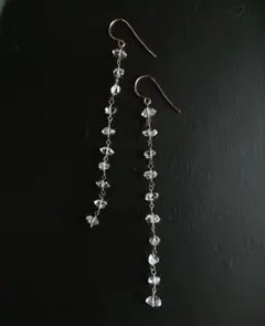 H*♡様 アガット 雫 クリスタル ピアス H*♡様 アガット 雫 クリスタル ピアス - メルカリ