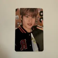 Item thumbnail for item 65ecde7f-b736-4575-8e89-2a70c794f503