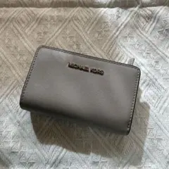 Item thumbnail for item 3287bc3d-5105-434f-a206-2f97f3d072be