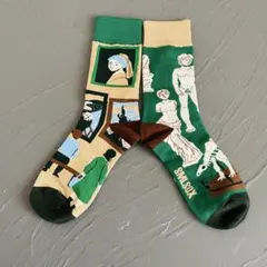 靴下　左右非対称シリーズ　絵画　モナリザ　おしゃれ靴下　プレゼントやお揃いでも